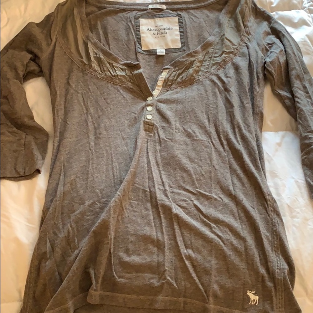 Abercrombie & Fitch quarter sleeve Henley